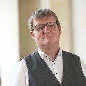 Portraitfoto von Manfred Hartmann, Foto: LWL/Frank Springer