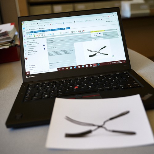 Inventarkarte und Datenbankeintrag eines Museumsobjektes, Foto: LWL/Frank Springer