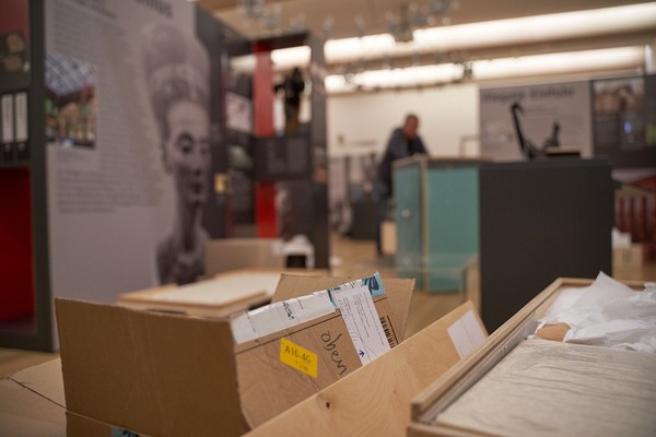 Aufbau einer Wanderausstellung des LWL-Museumsamtes, Foto: Frank Springer