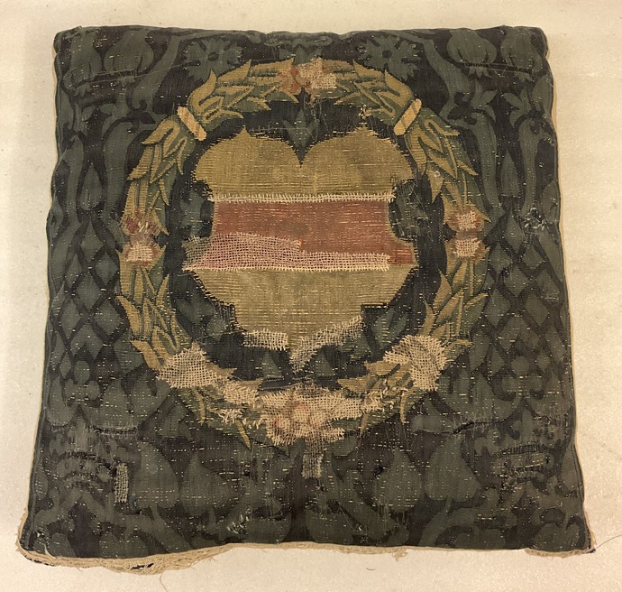 Aufsicht eines der Kissen im Vorzustand © Stadtmuseum Münster